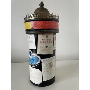 G.H Mumm Vintage Decanter Paris Kiosk Liquor Bar